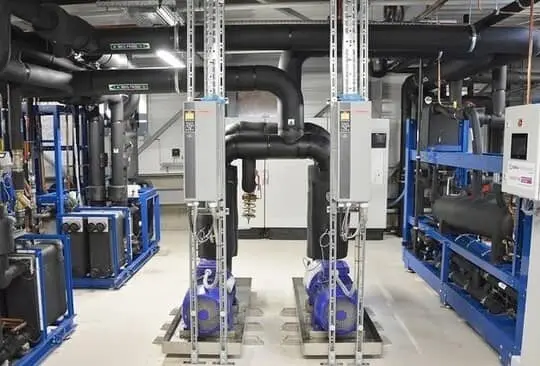 Installation de froid avec fluide frigorigène naturel